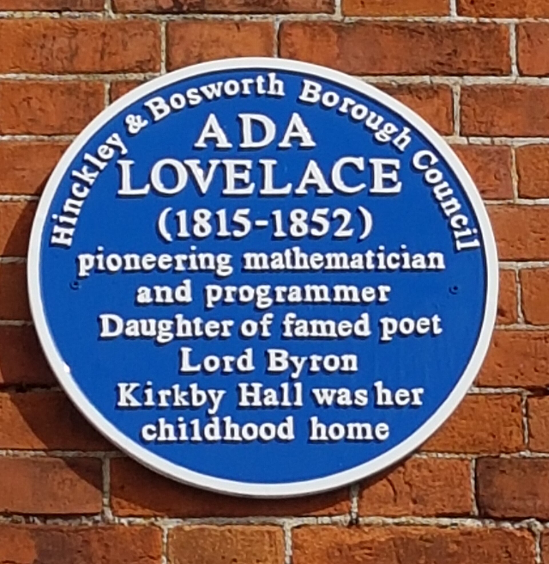A plaque at Kirkby Hall in Mallory Park, the childhood home of Ada Lovelace. — SMacB, CC BY-SA 4.0 (Wikimedia Commons)
