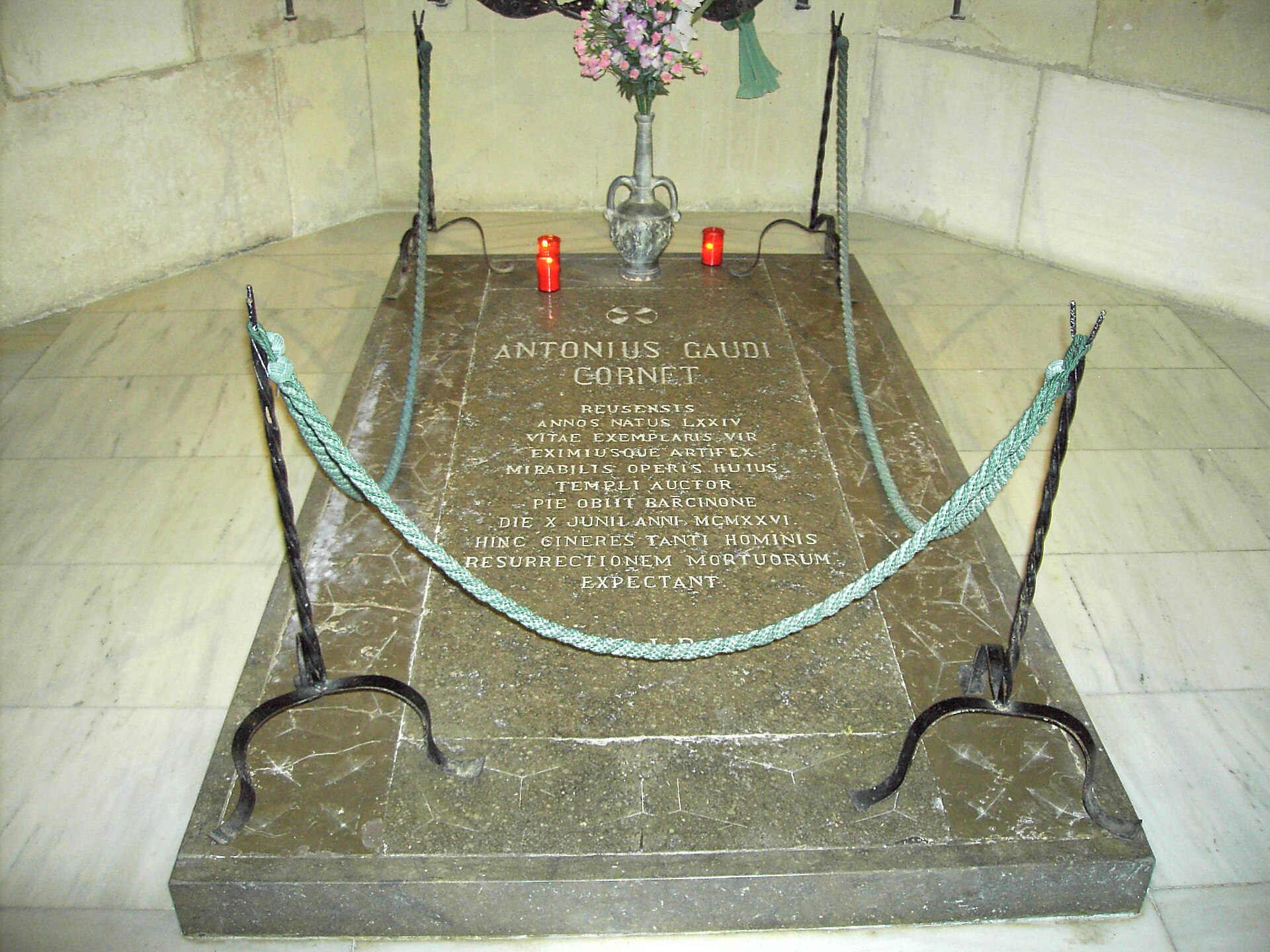 The grave of Antoni Gaudí in the crypt of the Sagrada Família in Barcelona.