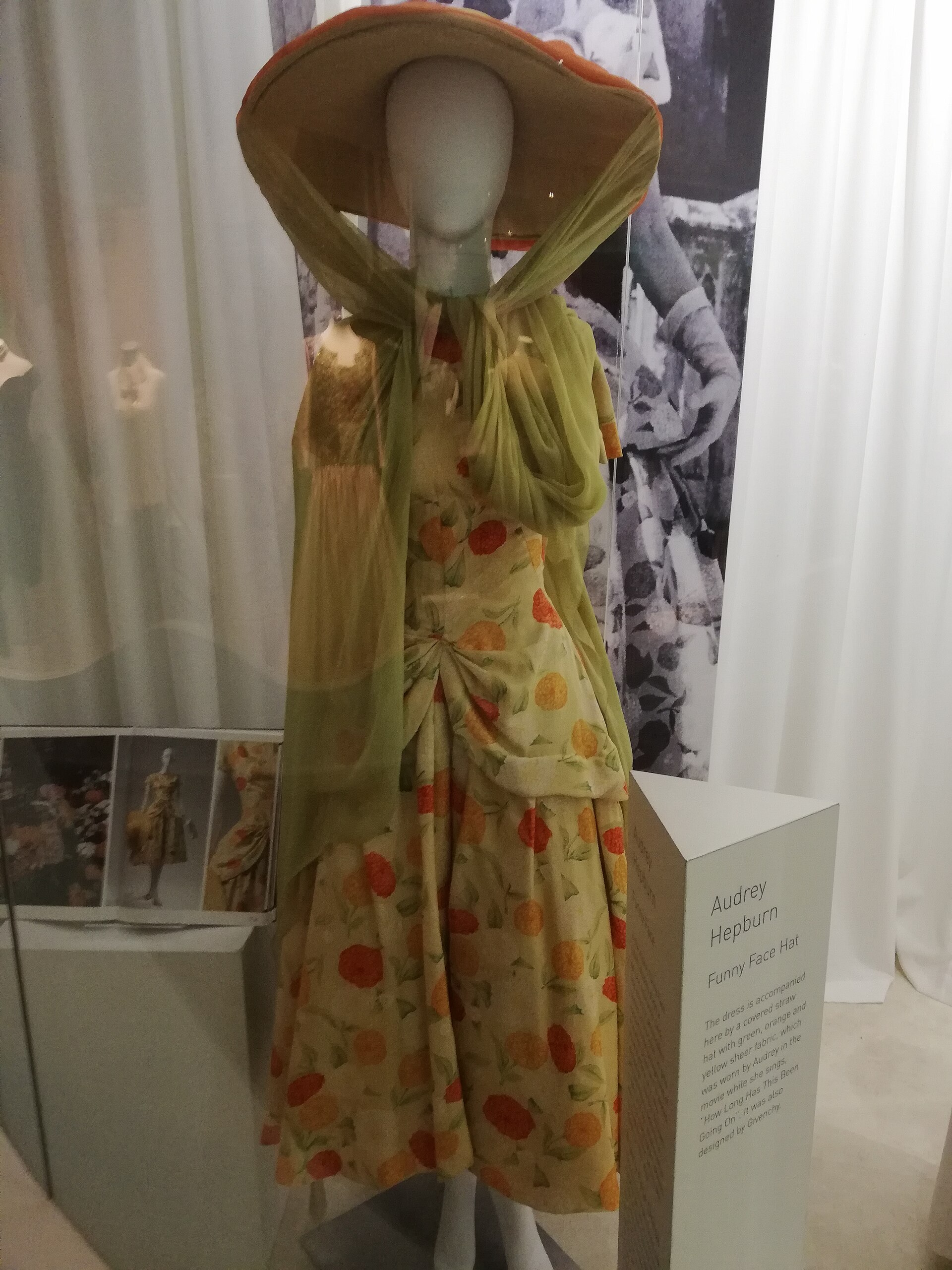 A costume worn by Audrey Hepburn in the film Funny Face. — Sheila1988, CC BY-SA 4.0 (Wikimedia Commons)
