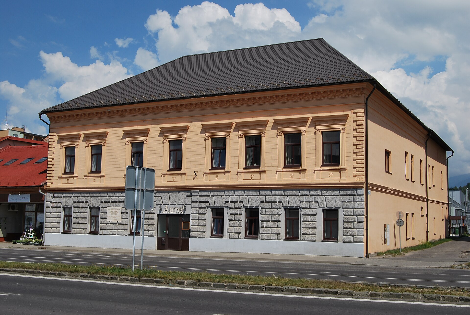 The birthplace of Aurel Stodola in Liptovský Mikuláš. — Patrik Kunec, CC BY-SA 4.0 (Wikimedia Commons)