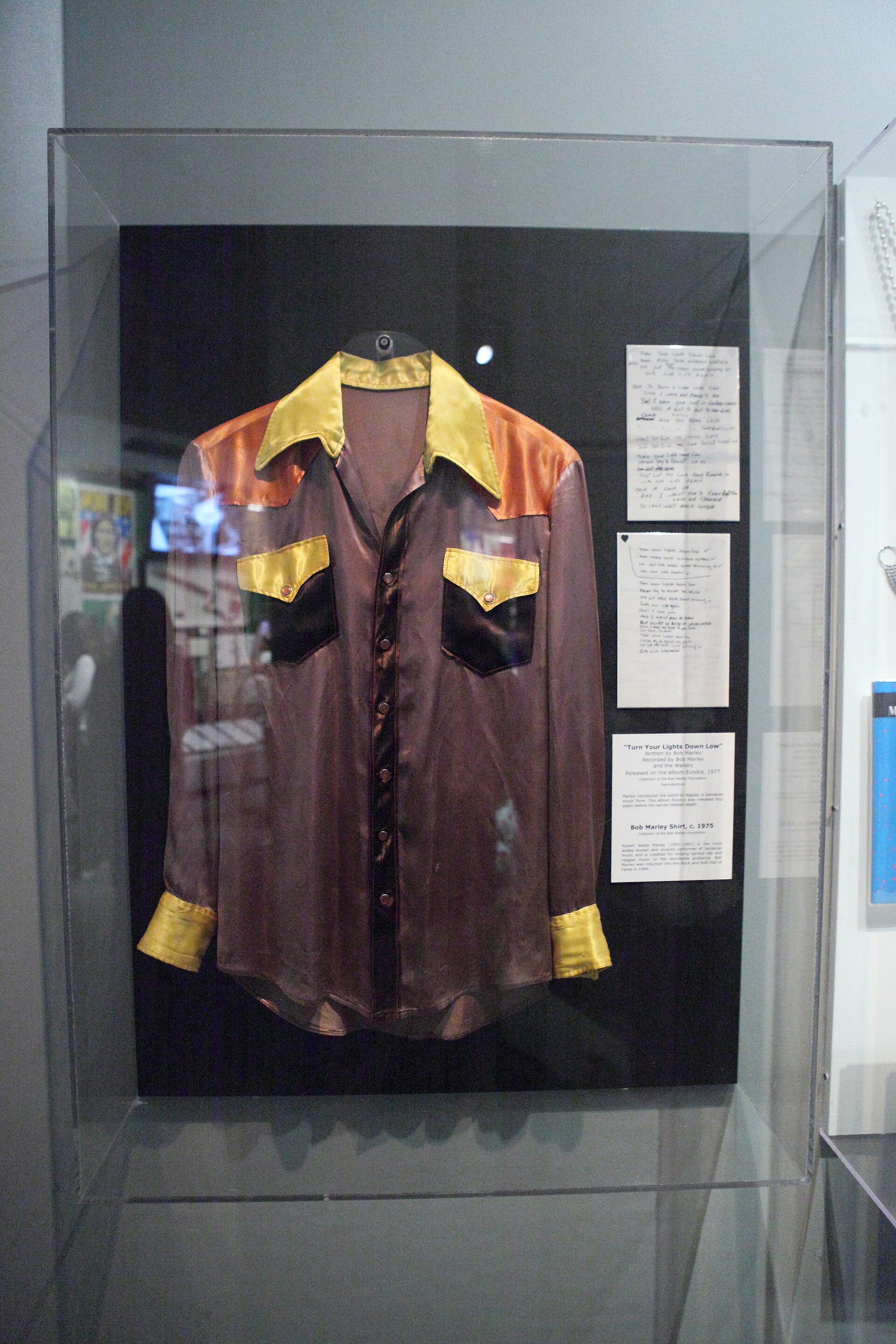 A shirt worn by Bob Marley, displayed at the Rock and Roll Hall of Fame in Cleveland. — Sam Howzit, CC BY 2.0 (Wikimedia Commons)