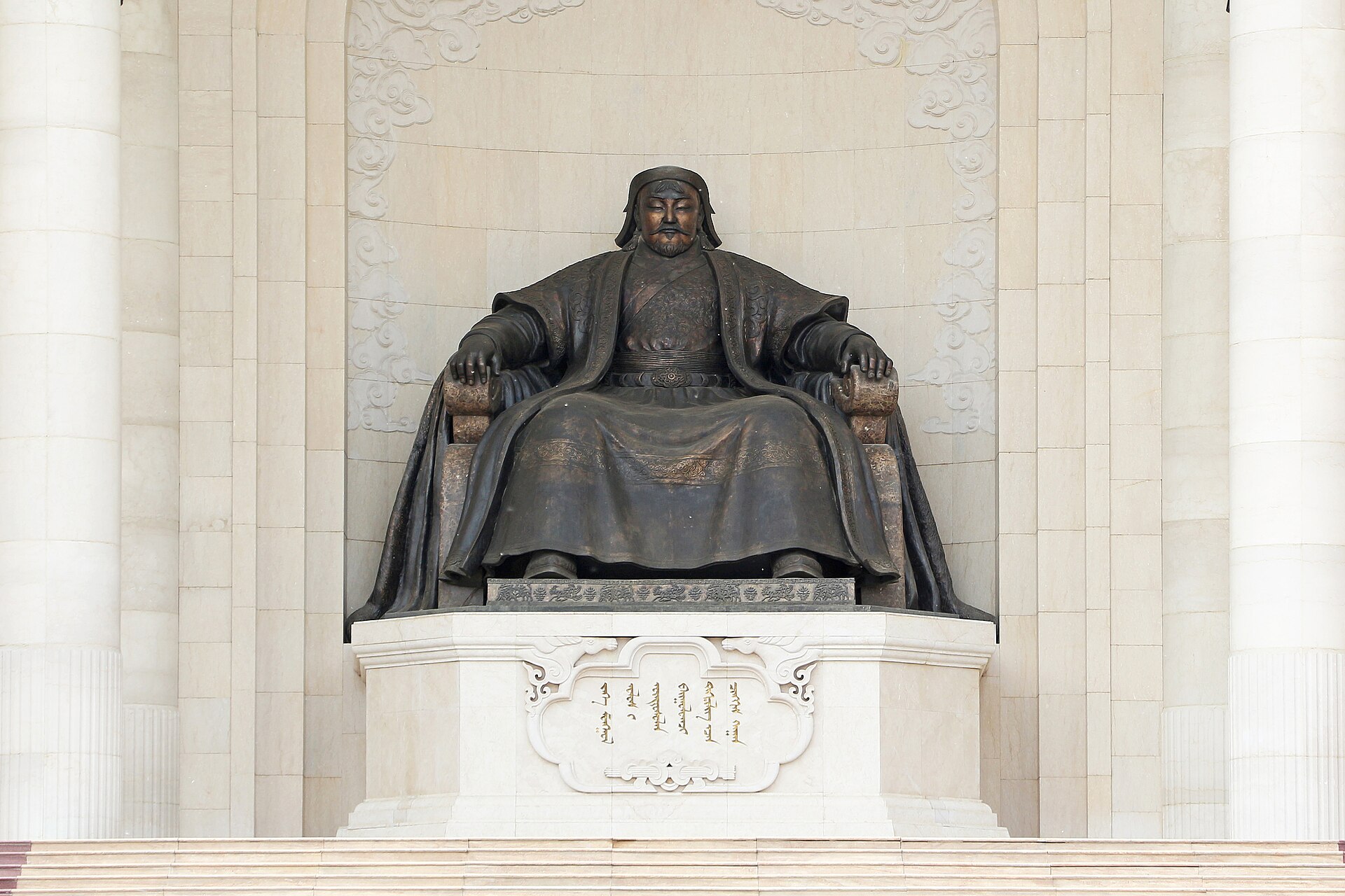 Monument to Genghis Khan on Sükhbaatar Square in Ulaanbaatar, Mongolia.