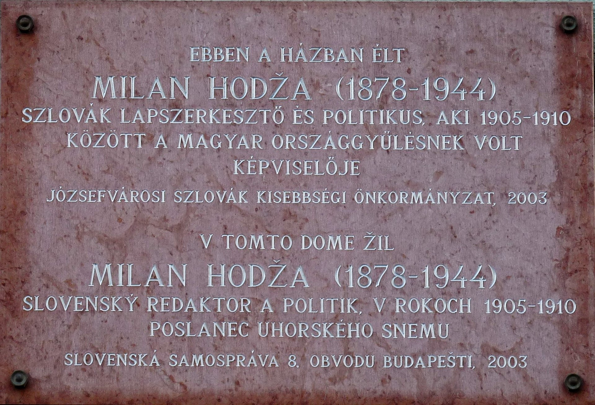 A commemorative plaque on the house in Budapest where Milan Hodža once lived. — Fekist, CC BY-SA 3.0 (Wikimedia Commons)