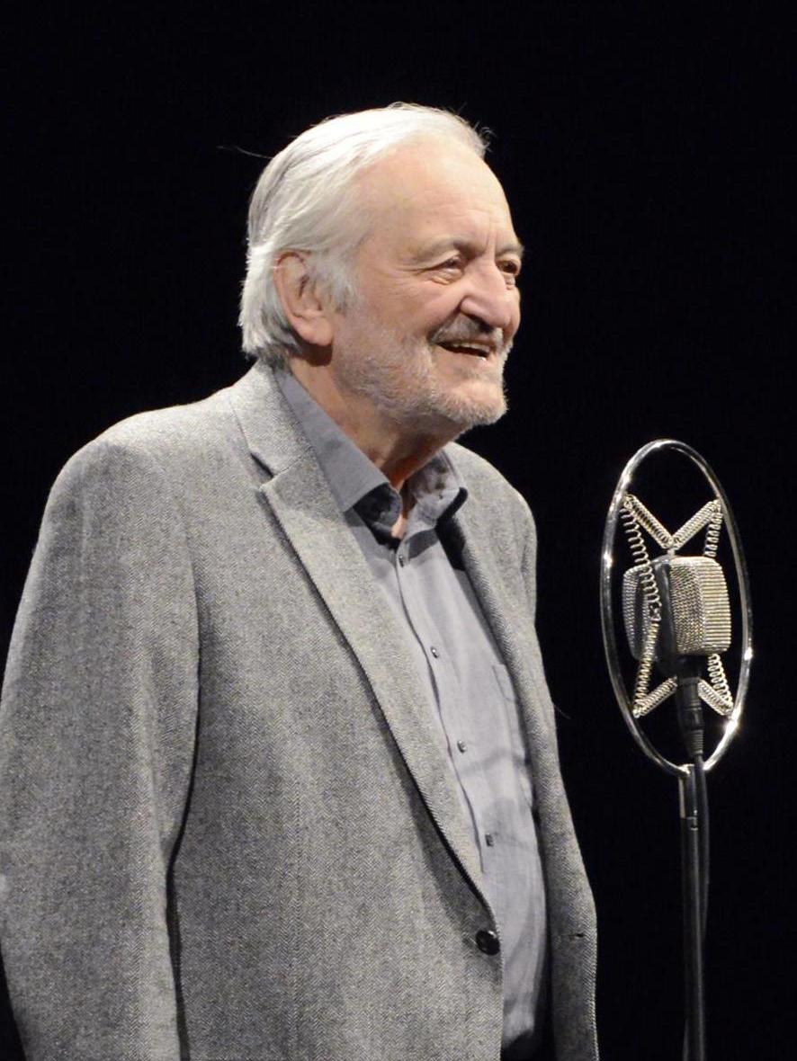 Milan Lasica at the celebration of the 25th anniversary of the Astorka Korzo ´90 Theatre in Bratislava. — Pavol Frešo, CC BY 2.0 (Wikimedia Commons)