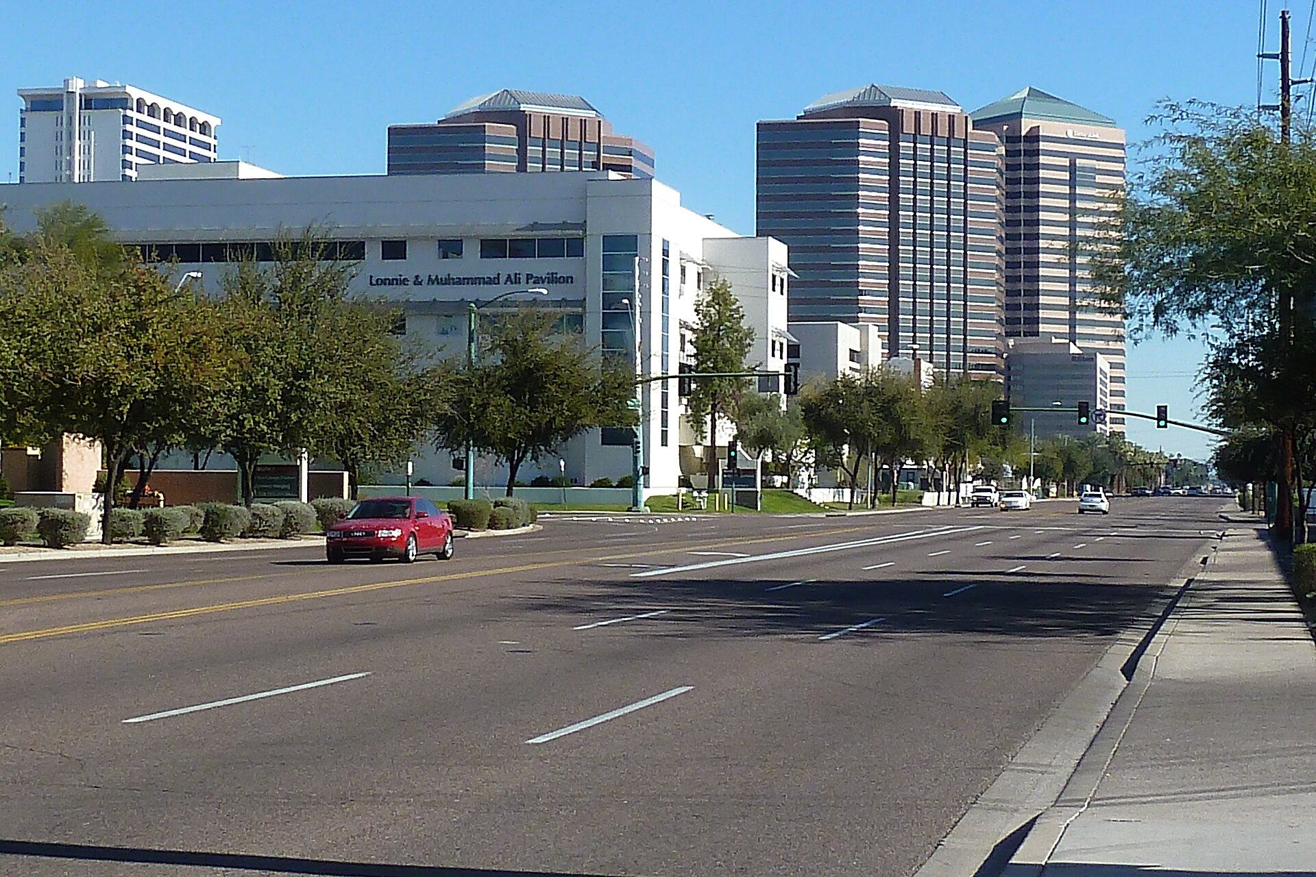 The Muhammad Ali Parkinson Center in Phoenix, Arizona. — Chris English, CC BY-SA 3.0 (Wikimedia Commons)