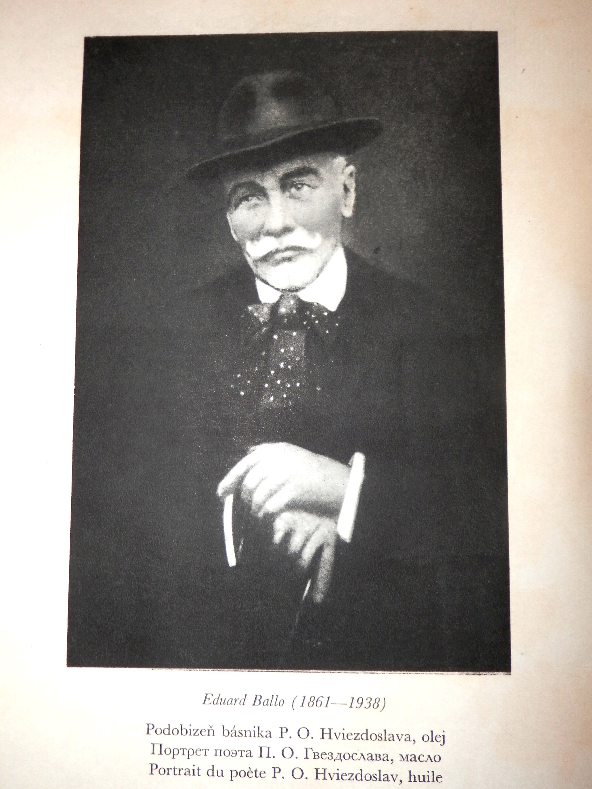 Portrait of Pavol Országh Hviezdoslav by the painter Eduard Ballo. — Ing.Mgr.Jozef Kotulič, CC BY-SA 4.0 (Wikimedia Commons)