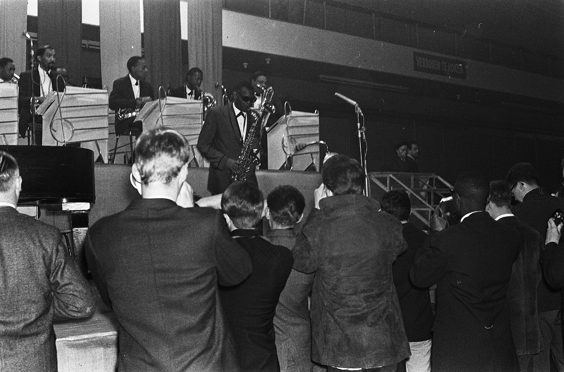 Ray Charles during a night concert at the RAI building in Amsterdam, May 1963.