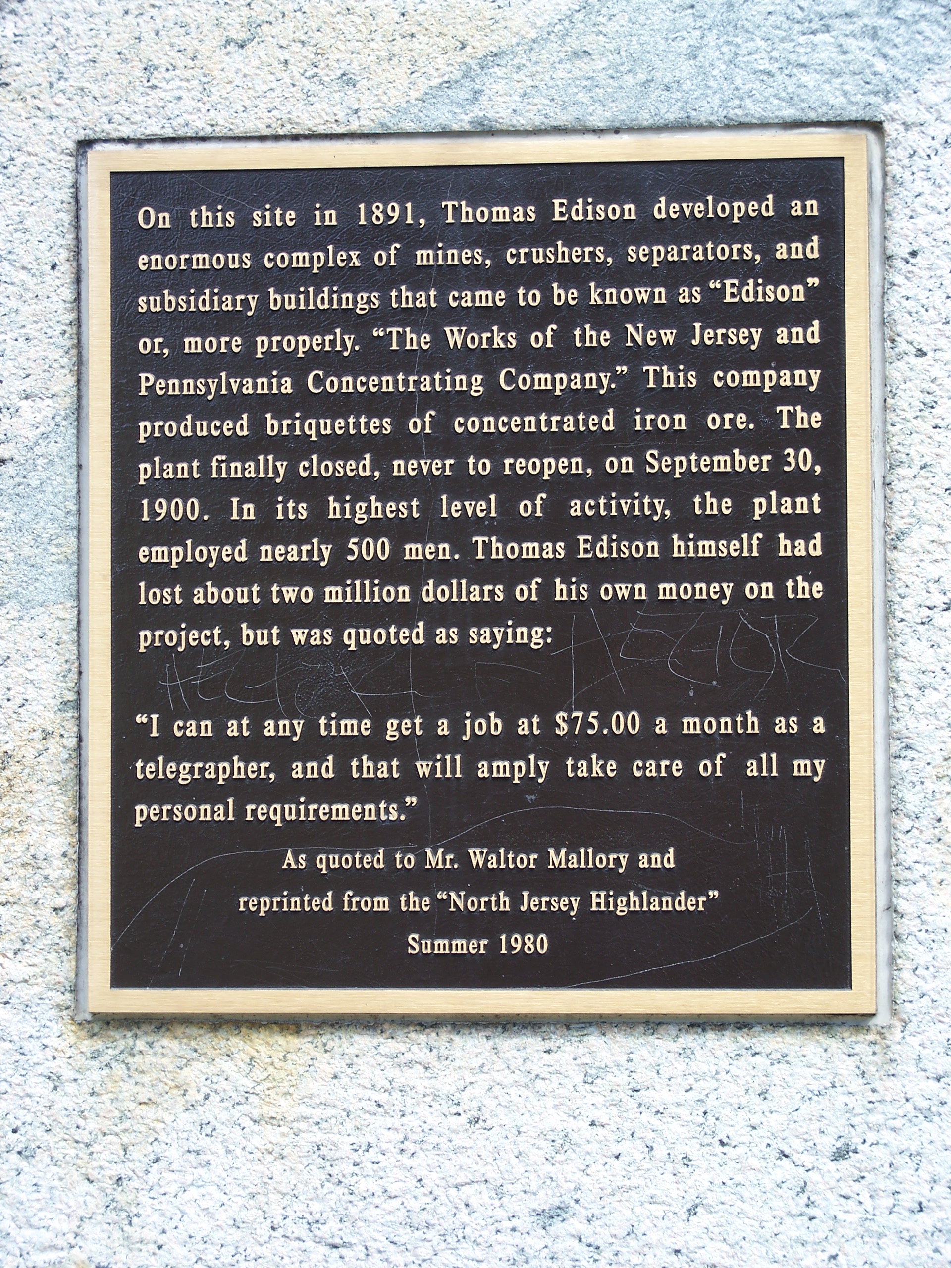 Plaque on the monument marking the site of Edison's iron mine near Ogdensburg, New Jersey. — DMGualtieri, CC BY-SA 3.0 (Wikimedia Commons)